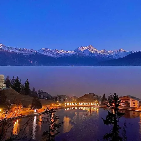 Appartement Magnifique Résidence à Quelques Pas Des Remontées Mécaniques Et Centre Montana