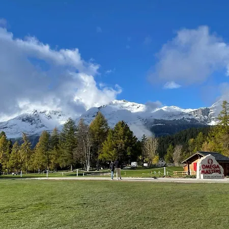 Magnifique A Quelques Pas Des Remontees Mecaniques Et Centre Montana Apartman
