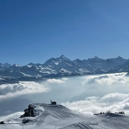 Appartement Magnifique Résidence à Quelques Pas Des Remontées Mécaniques Et Centre Montana *