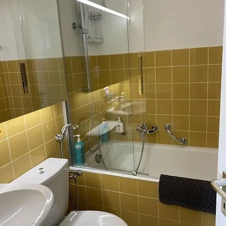 Appartement Magnifique Résidence à Quelques Pas Des Remontées Mécaniques Et Centre Montana